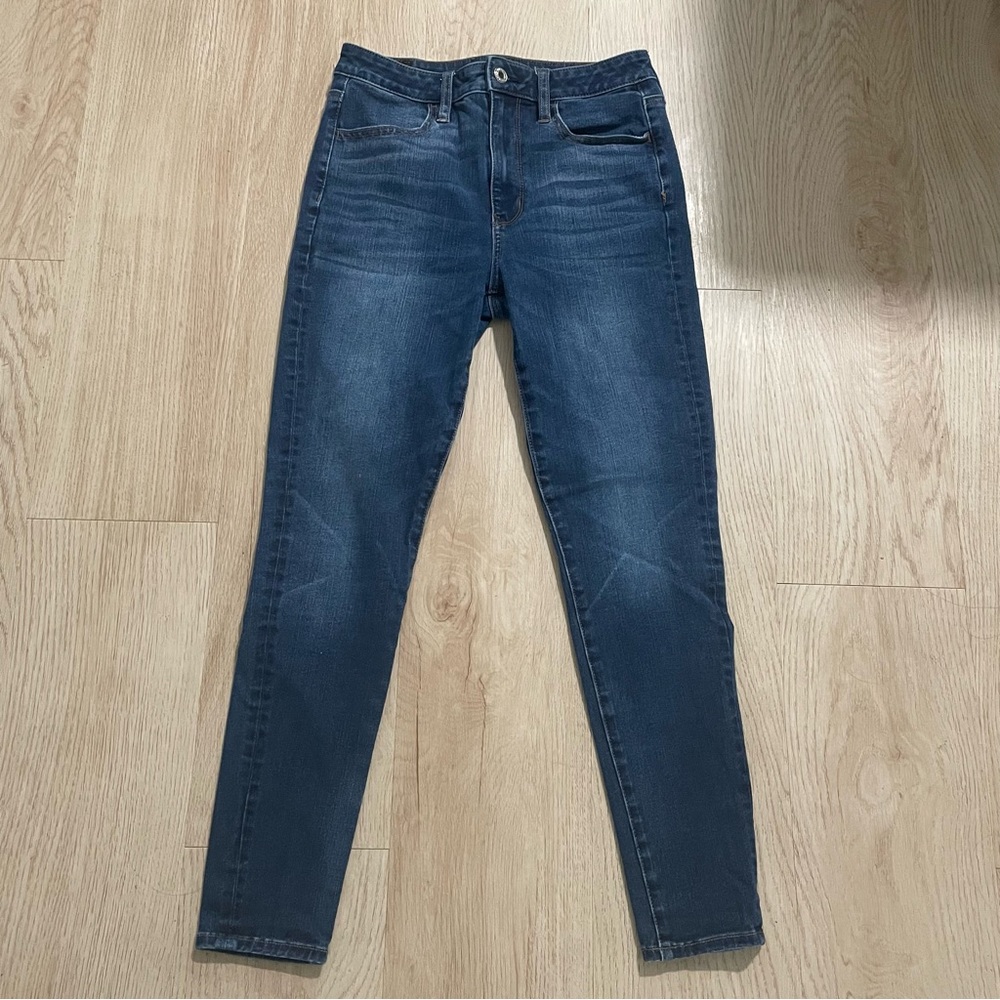 American Eagle Super High Waisted Jeans